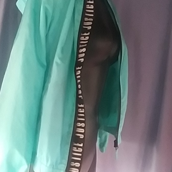 Justice Jacket - Picture 5 of 7